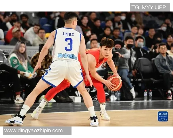 广州篮球队在世界杯预选赛中以99分稳居积分榜首位展现强劲实力