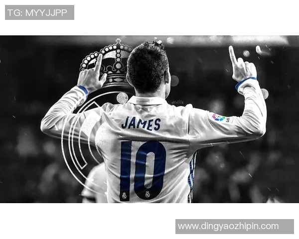 足球明星背后的泪水故事与荣耀时刻的深情回顾