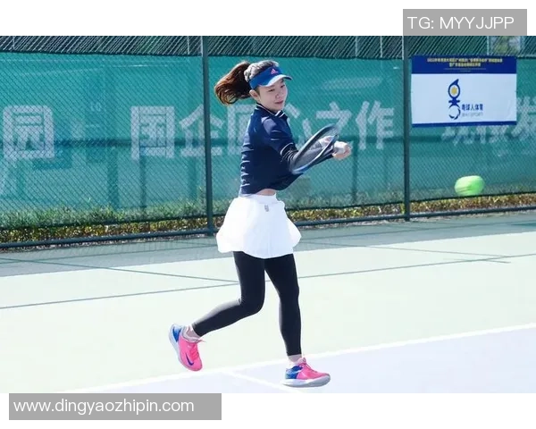 广州网球队在邀请赛中的灵活战术与表现分析